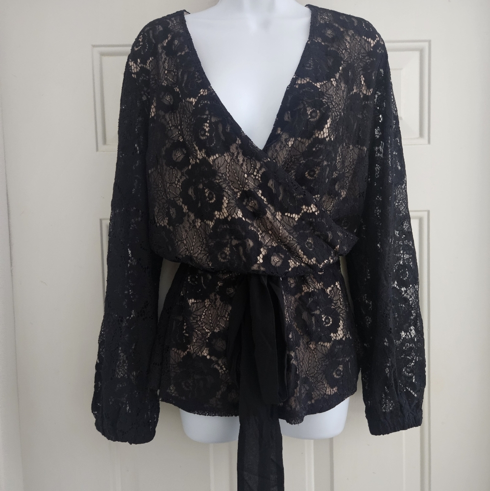 City Chic Lace Flight Top